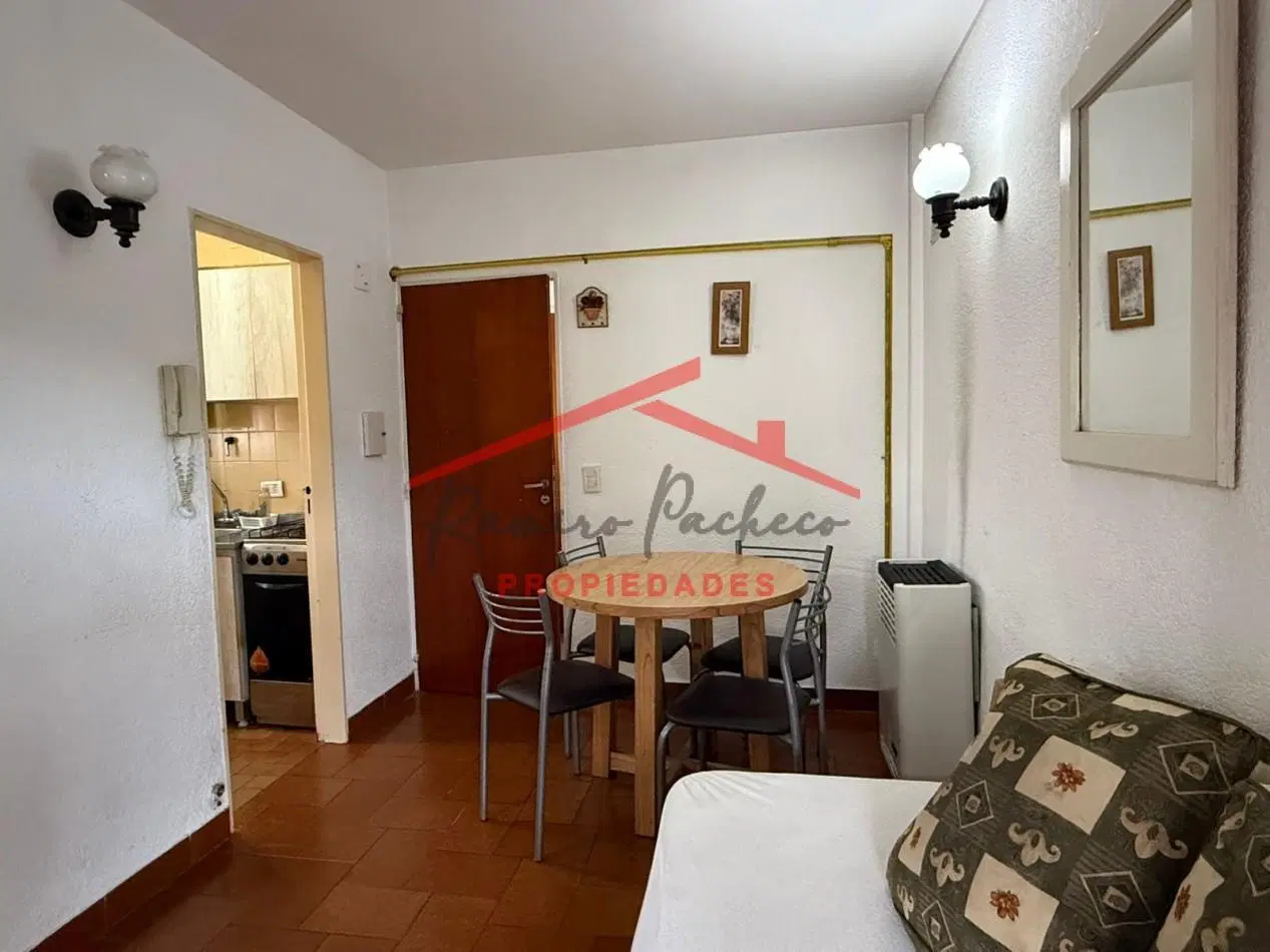 Se vende departamento dos ambientes pinamar 3