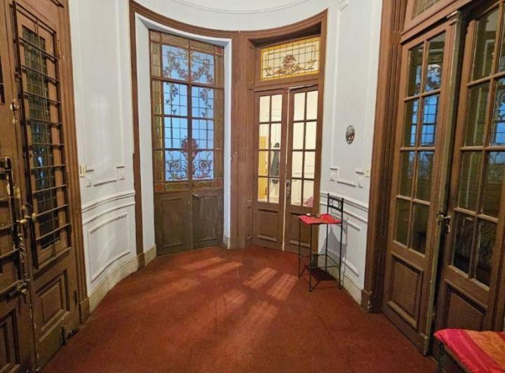 OPORTUNIDAD EN VENTA EN BALVANERA 2