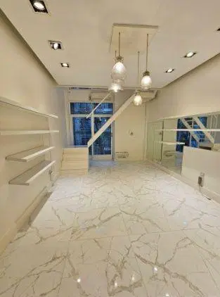 ALQUILER LOCAL EN GALERIA PROMENADE 4