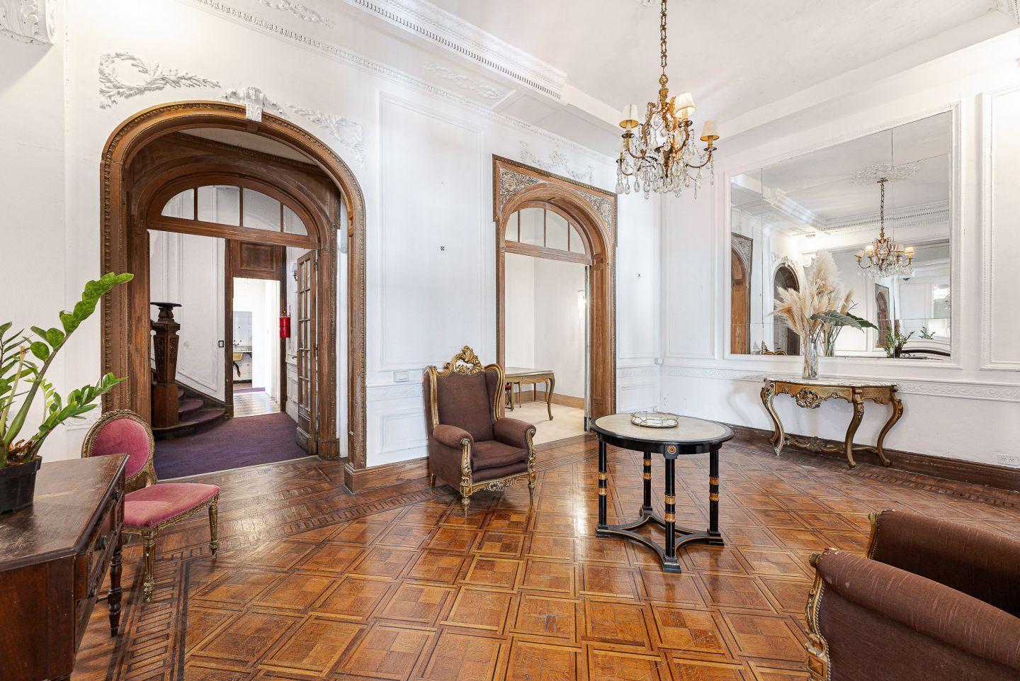 Foto de EDIFICIO EN VENTA ( EX HOTEL) EN RECOLETA, imagen 2