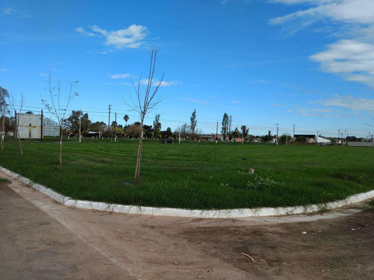 Lote 200 m² - Venta - Barrio Abierto Residencial - Perez 3
