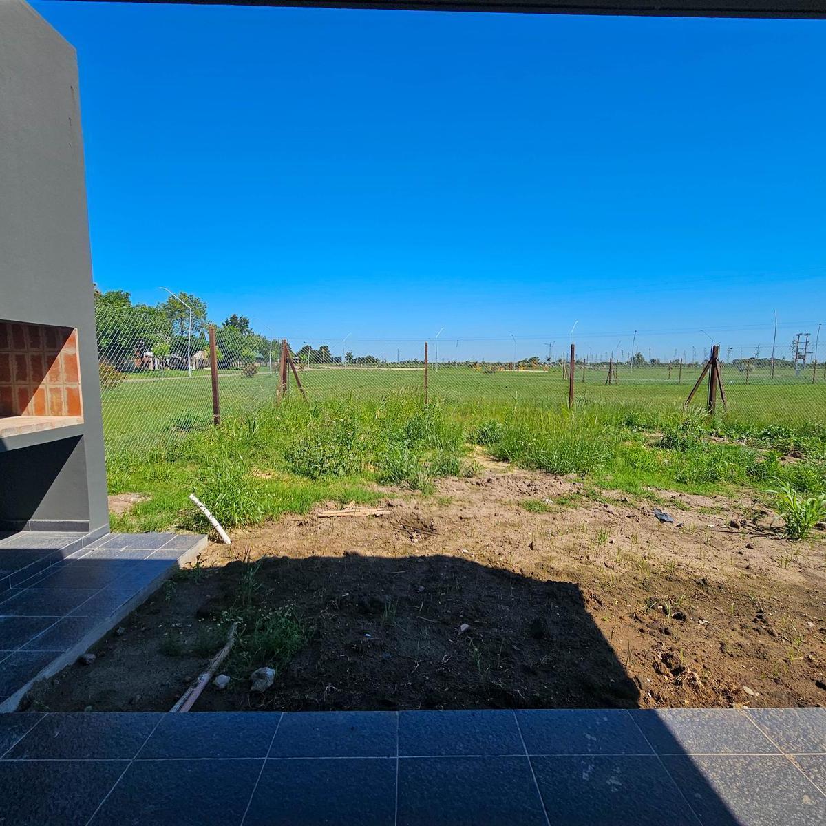 Casa en Venta Dos Dorm.. Calidad de Terminaciones. Sobre Av de Ecotierra, Pueblo Esther. 5