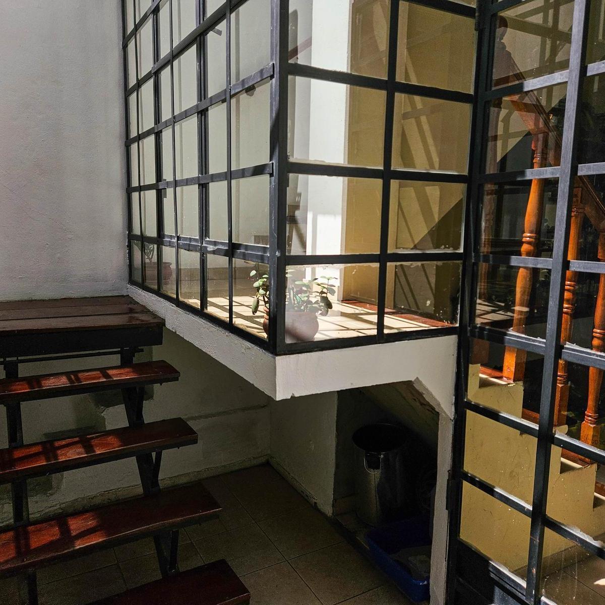 Casa en Venta de Cuatro Dorm. y Terraza en Felipe Moré Al 600 - Barrio Ludueña 4