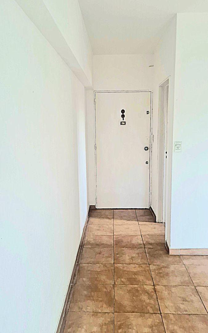Foto de Venta Departamento 2 Ambientes muy luminoso con Balcón Al Frente en San, imagen 4