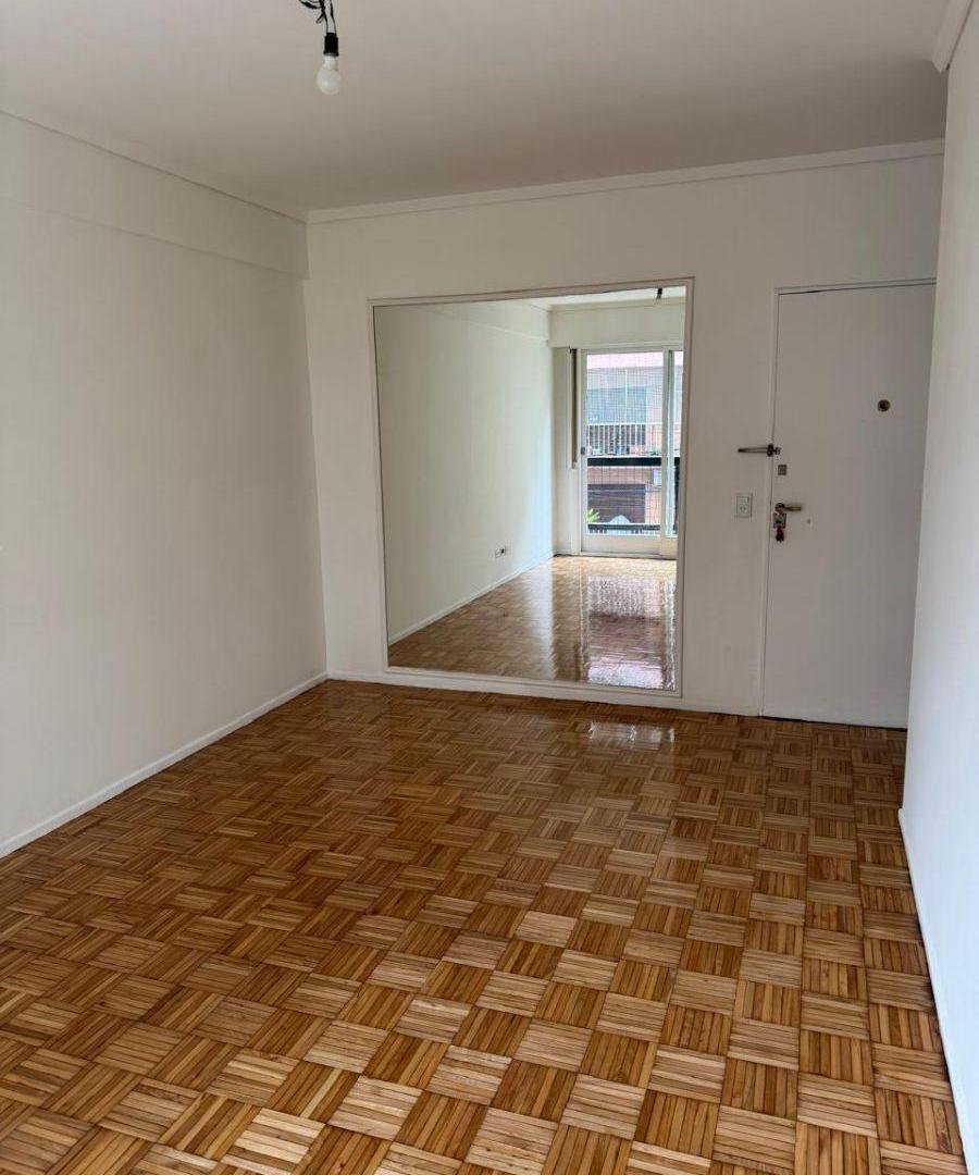 Foto de ALQUILER Departamento 2 Ambientes muy luminoso con Balcón Al Frente en, imagen 2