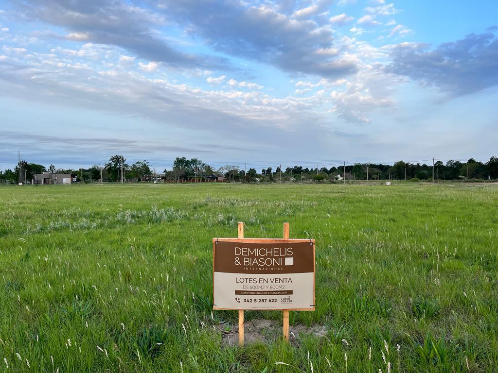 Terreno en venta arroyo leyes - loteo Jardines de la costa.
