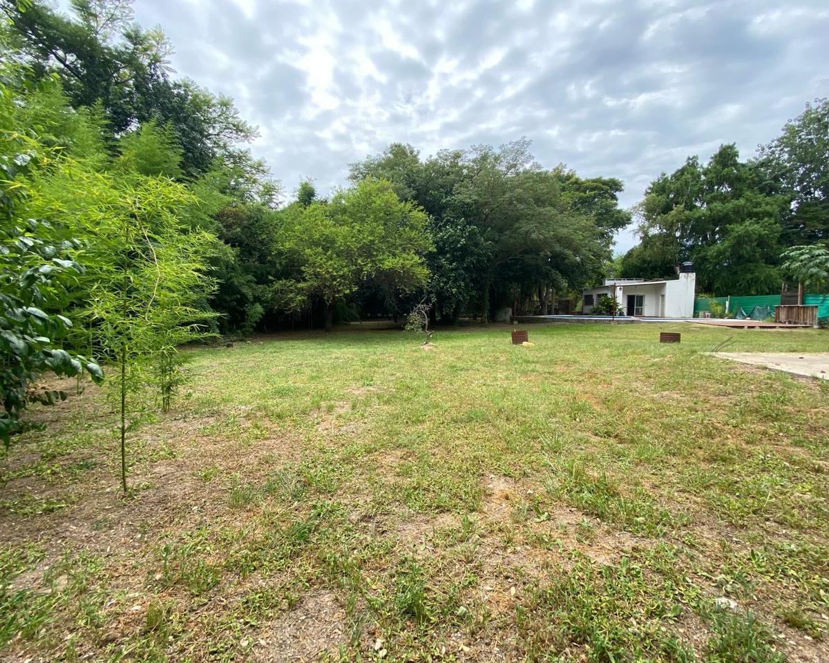 Venta Casaquinta Santa Fe - Villa California - Gran Terreno - Pileta 1