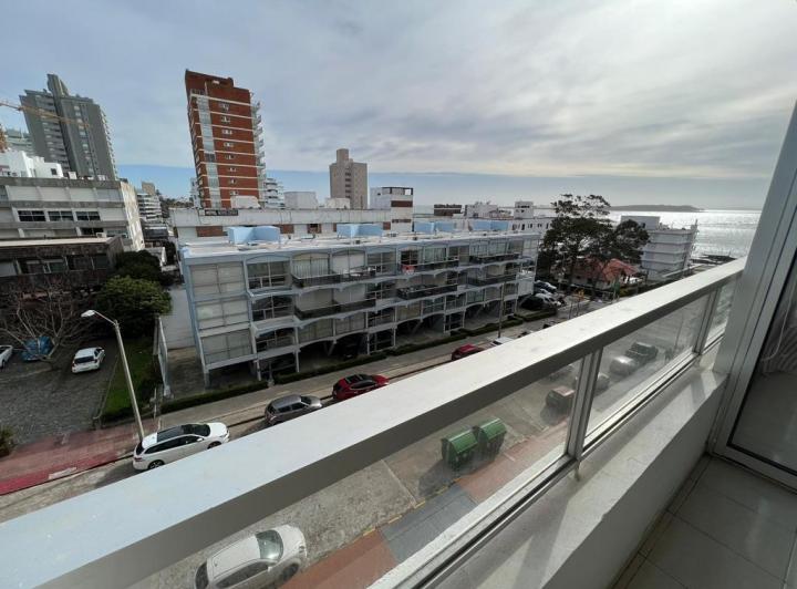Apartamento 1 1/2 dormitorio - Edificio Peninsula - Punta del Este
