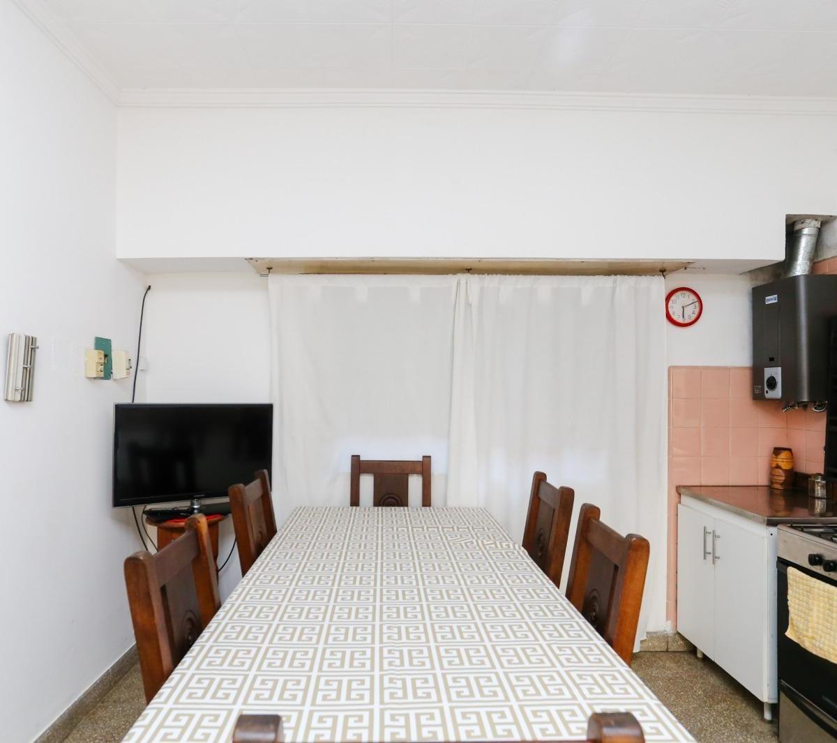 Venta Departamento Santa Fe - Al Frente de 3 Dorm. 1
