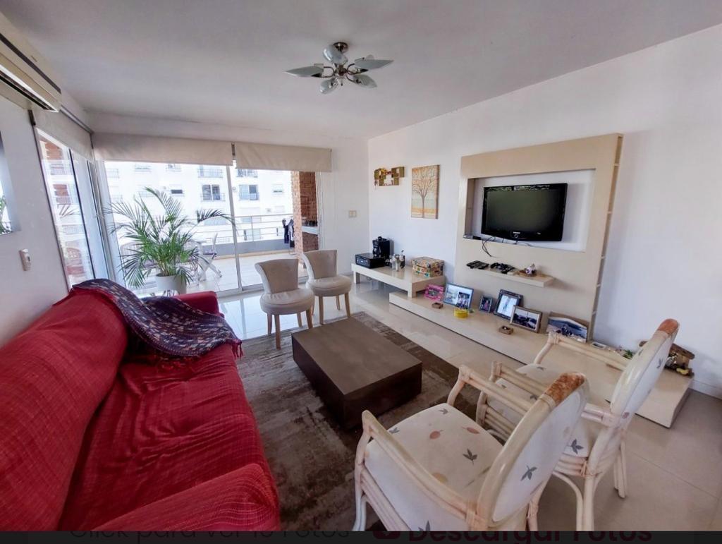 Departamento en alquiler de temporada, Aidy Grill, Punta del Este.
