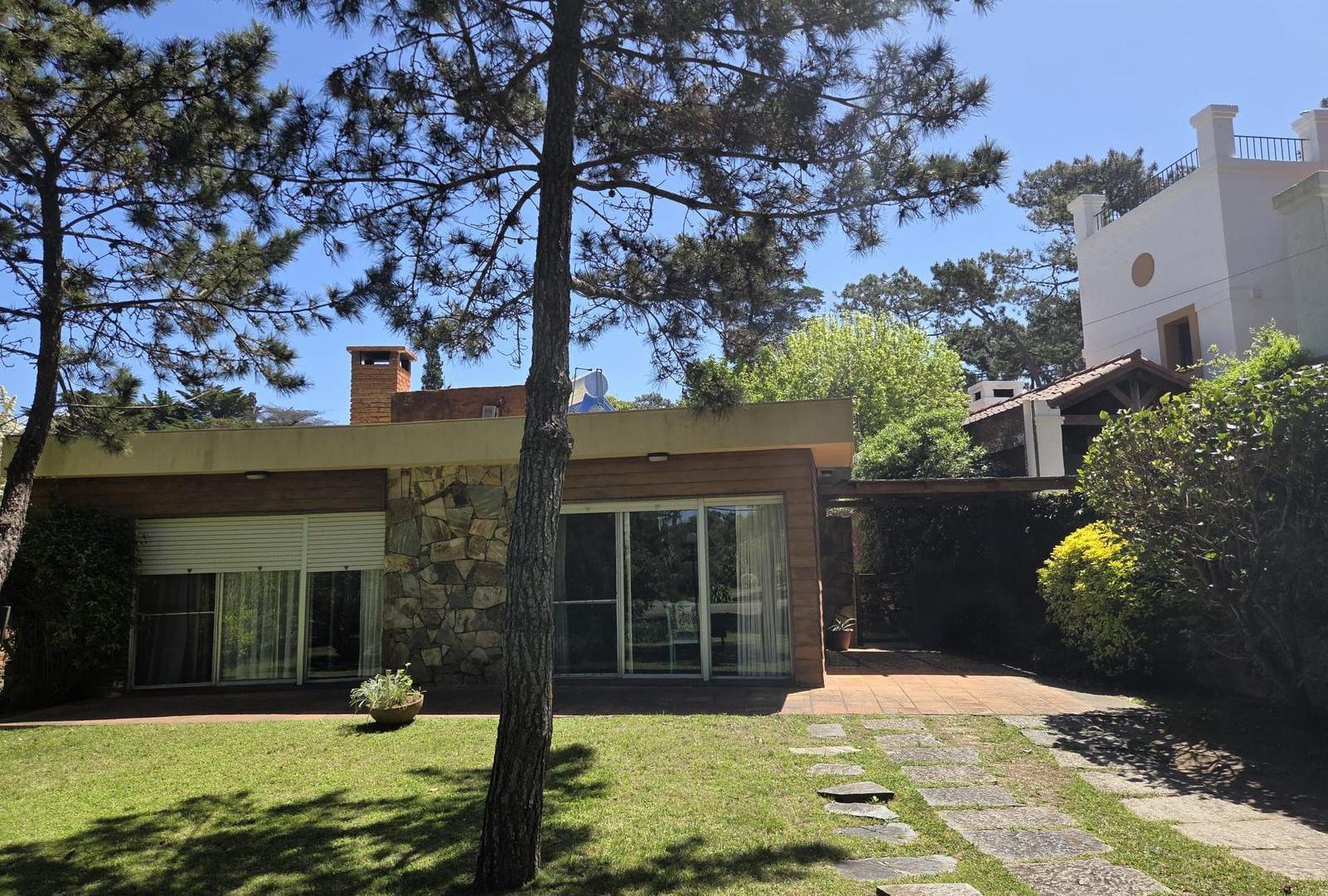 CASA PLAYA BRAVA