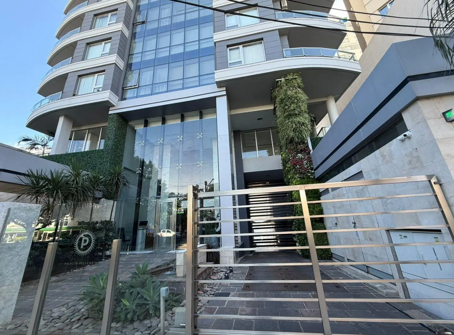 Alquiler - Departamento 1 dormitorio - sobre Boulevard Pellegrini 5
