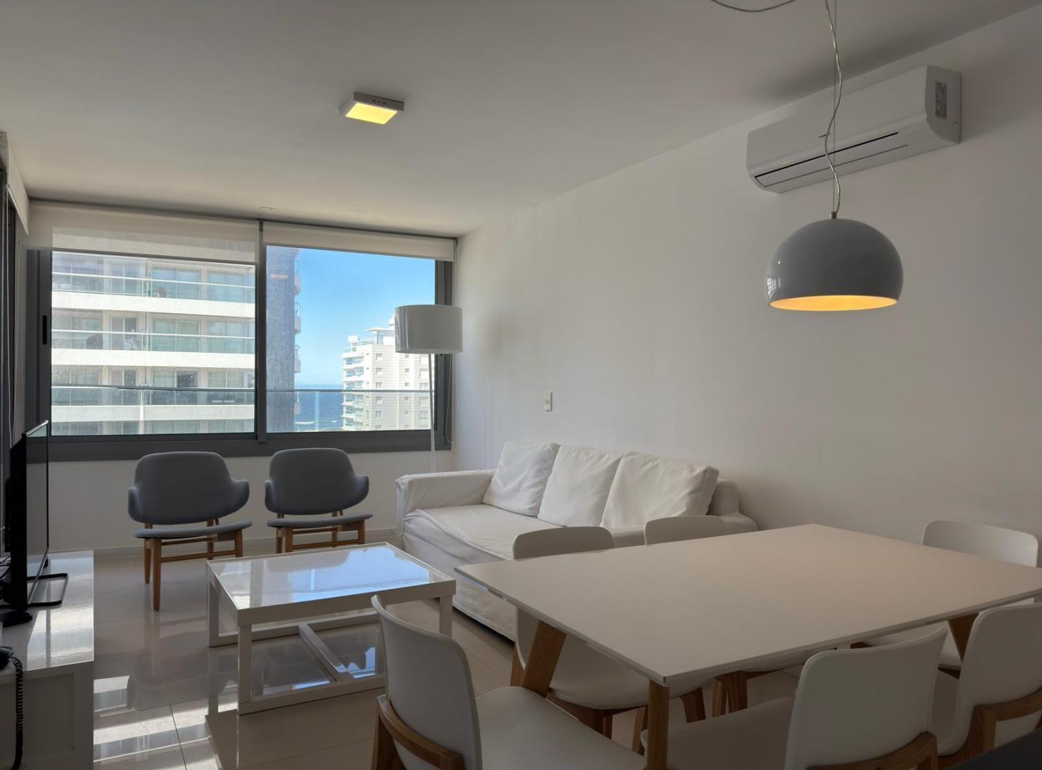 Departamento en Playa Brava