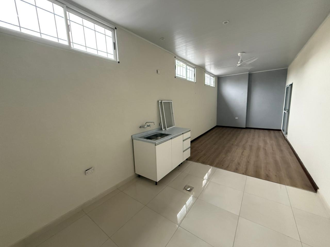 Foto de Alquiler local comercial en Santa Fe, imagen 4