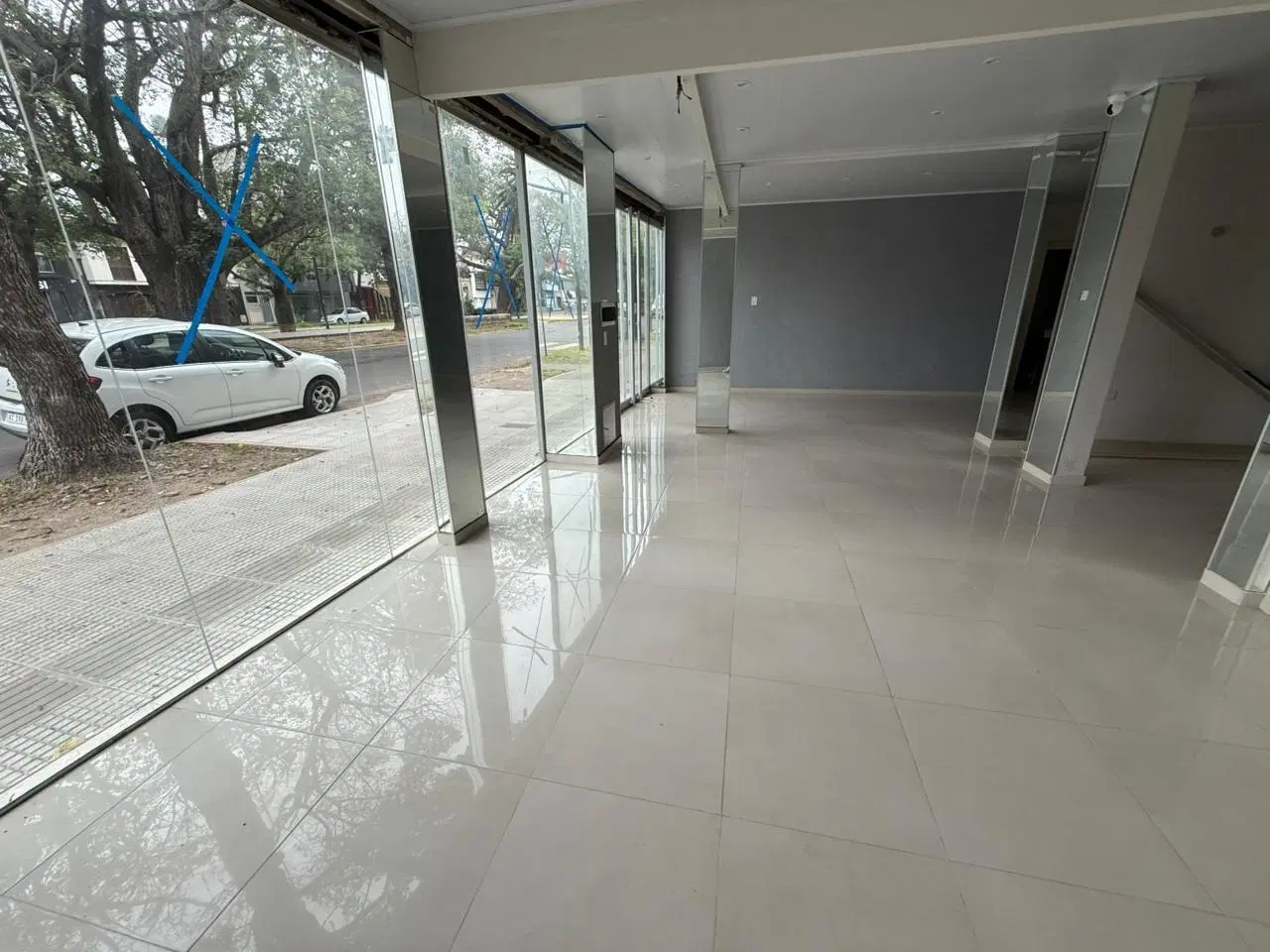 Alquiler local comercial en Santa Fe 3