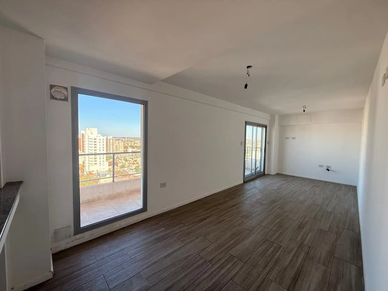 VENTA-DEPARTAMENTO-SEMIPISO-DOS DORMITORIOS-CONSTITUYENTES 2