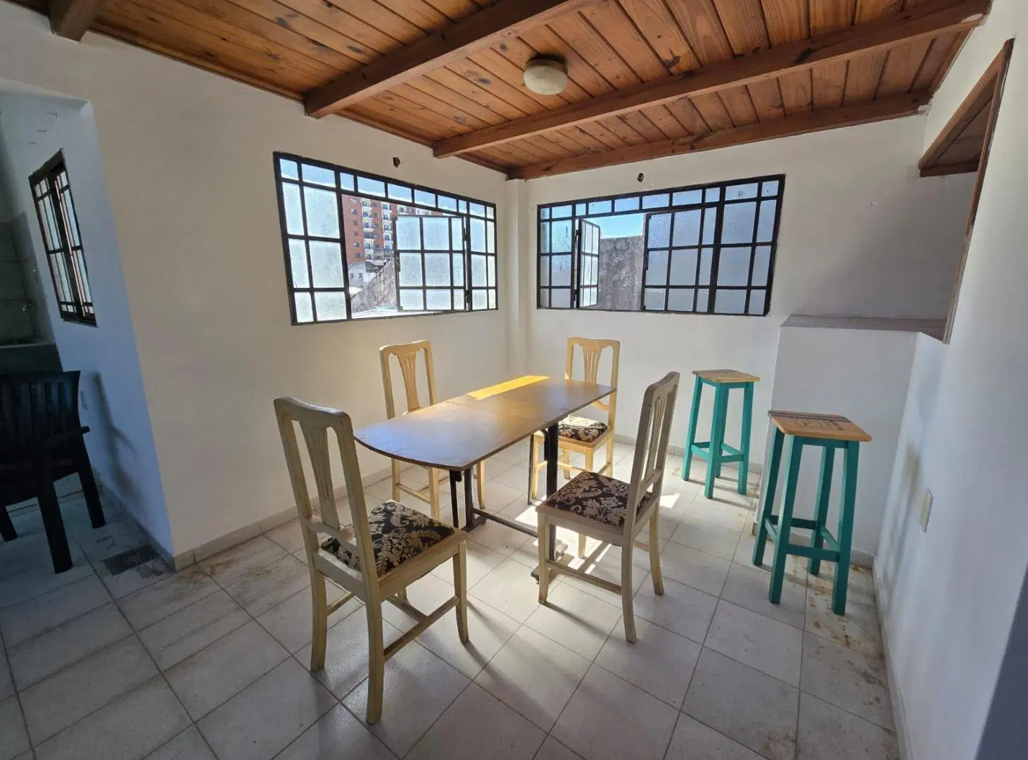 Venta casa en planta alta en Santa Fe - excelente estado 2