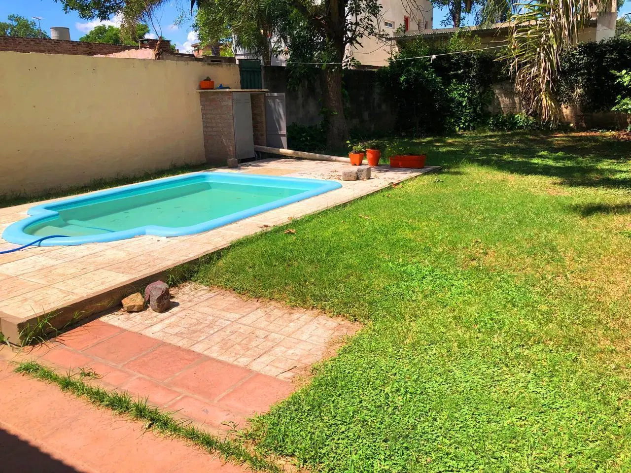 Venta Casa + Departamento en Zona norte 2