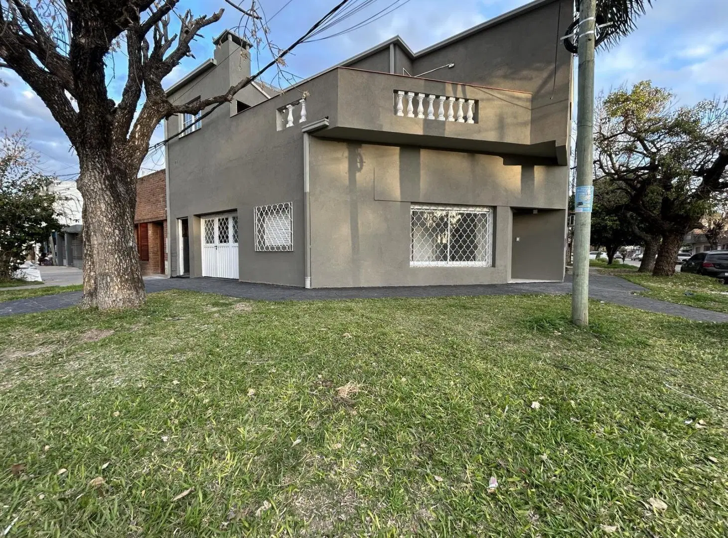 VENTA EN SANTA FE - CASA EN PLANTA BAJA, DOS DORMITORIOS PATIO Y COCHERA 2