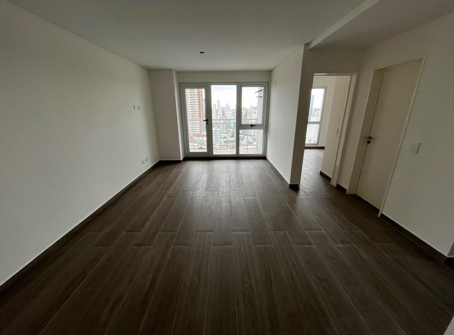 Foto de Venta Departamento en Bv. Pellegrini 2900, imagen 1