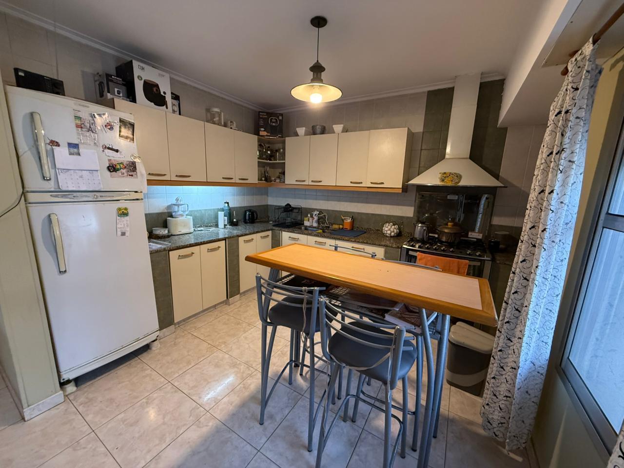 Venta de Casa en barrio sur - Saavedra 1500