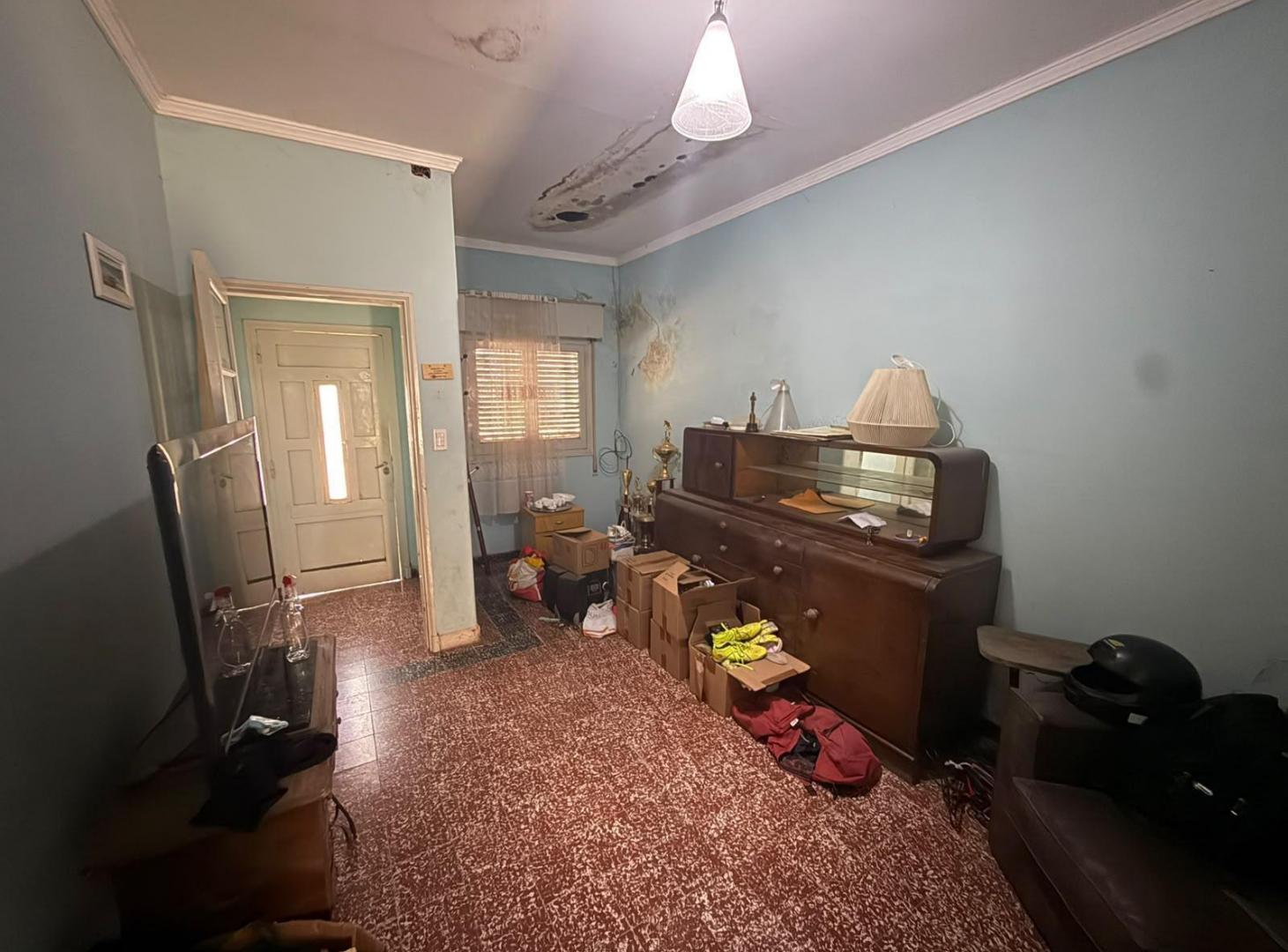Foto de Venta - Casa a Refaccionar/Demoler - Santa Fe, imagen 2
