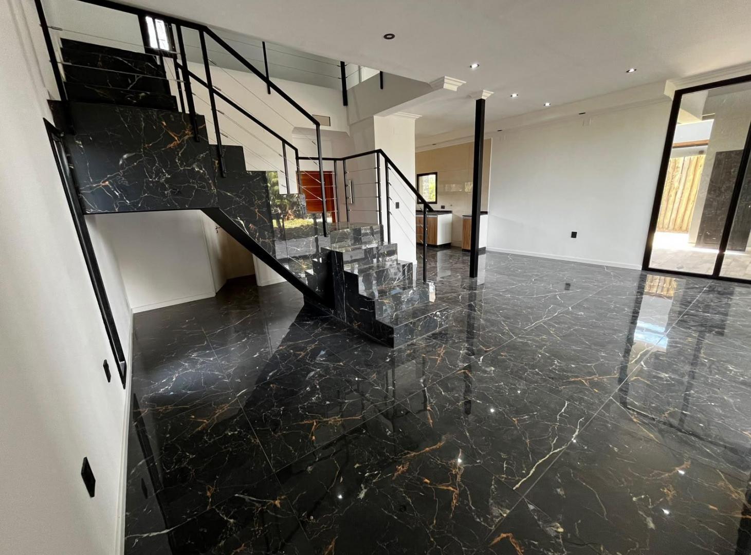 Foto de Venta Casa en Country El Pinar, imagen 3
