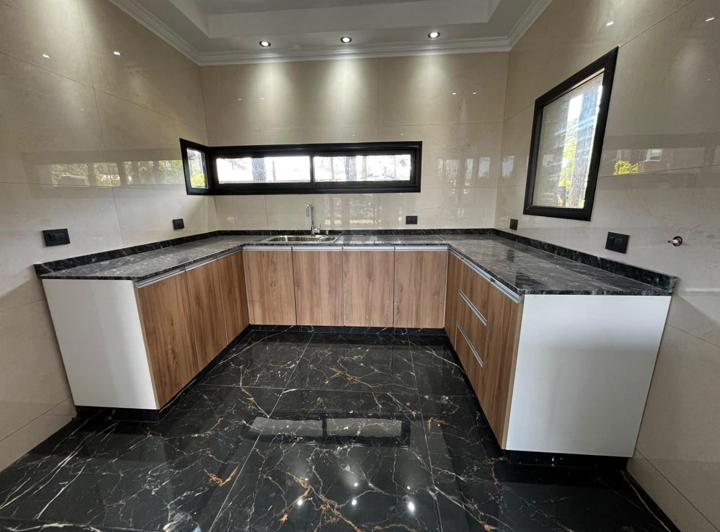 Foto de Venta Casa en Country El Pinar, imagen 4