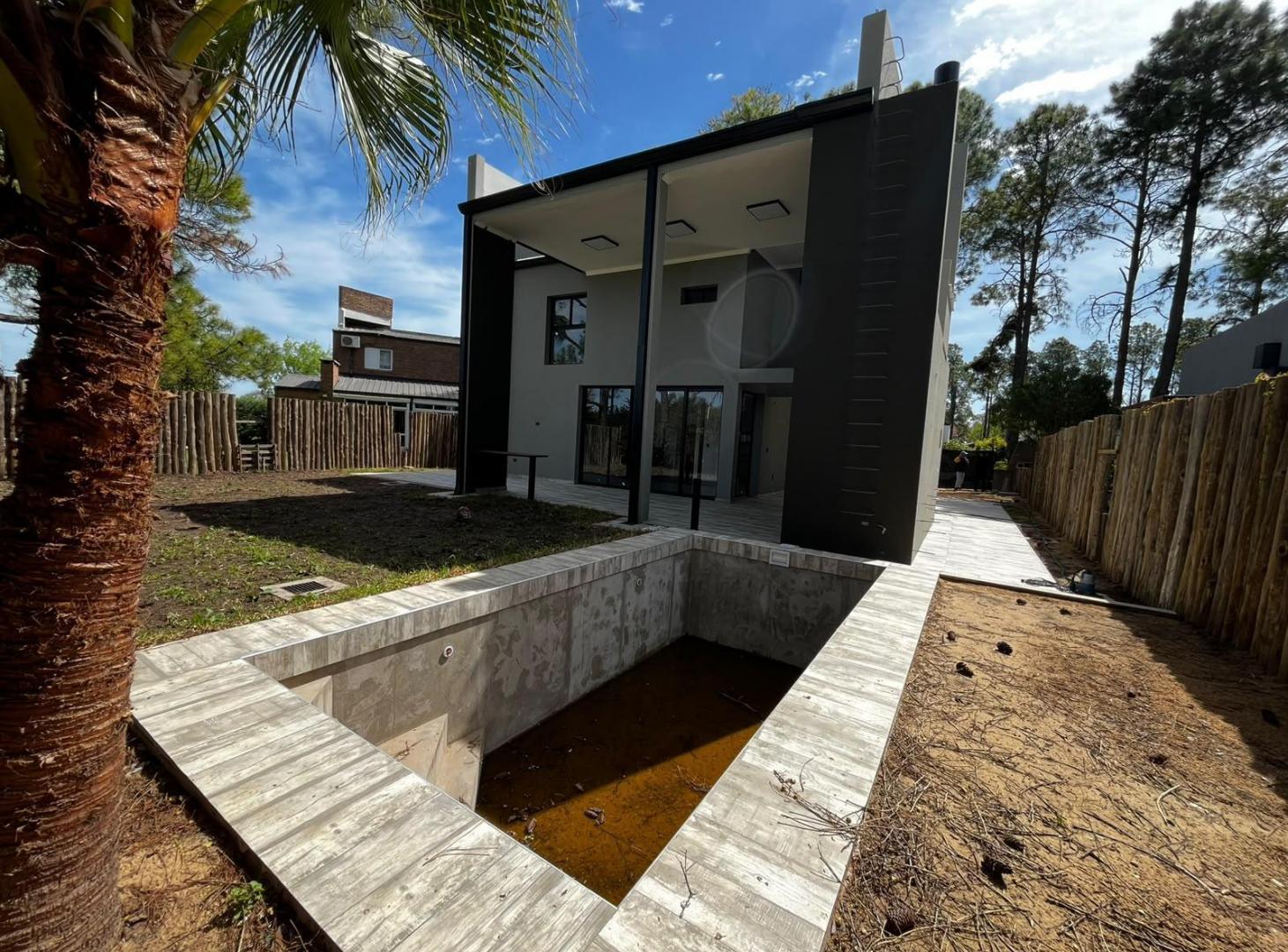 Foto de Venta Casa en Country El Pinar, imagen 2