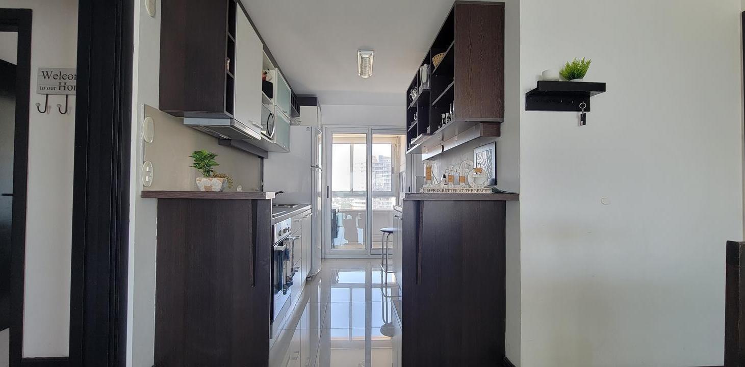Foto de Departamento en Playa Mansa, imagen 1