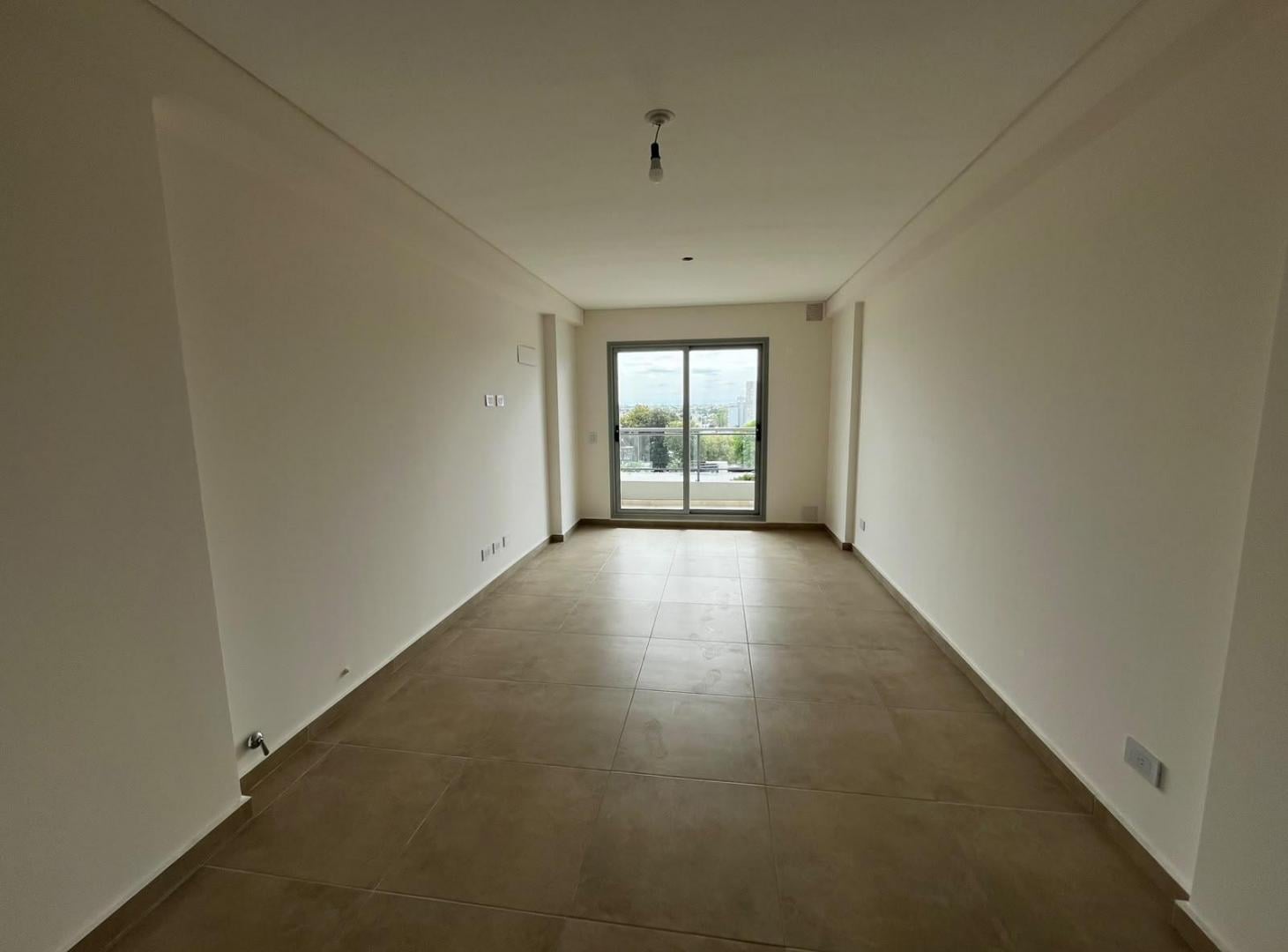 Foto de Alquiler Departamento en Bv. Pellegrini 3100, imagen 5