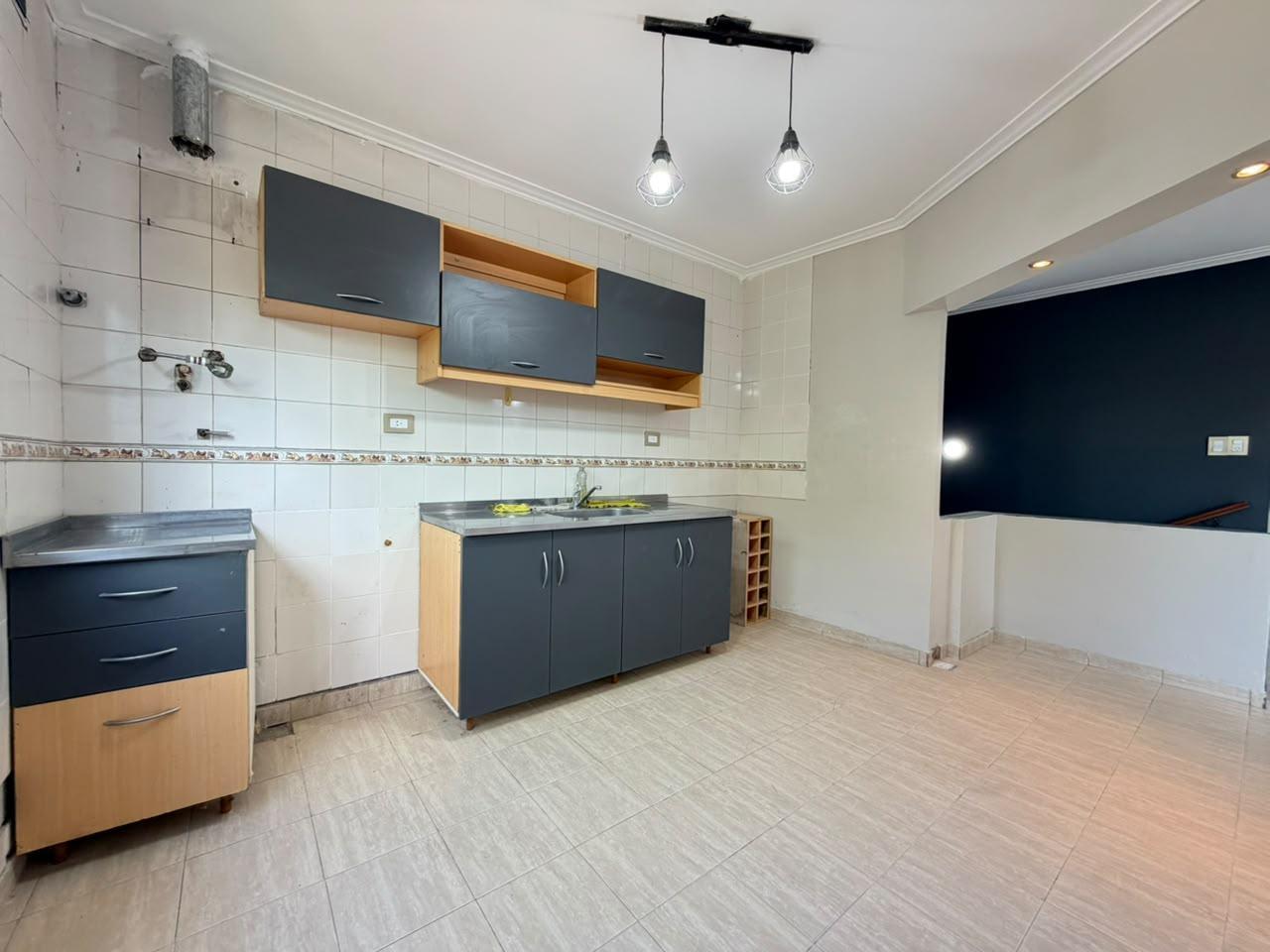 Foto de VENTA EN SANTA FE - CASA EN PLANTA BAJA, DOS DORMITORIOS PATIO Y COCHERA, imagen 3