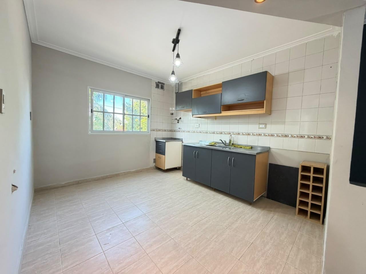 Foto de VENTA EN SANTA FE - CASA EN PLANTA BAJA, DOS DORMITORIOS PATIO Y COCHERA, imagen 4