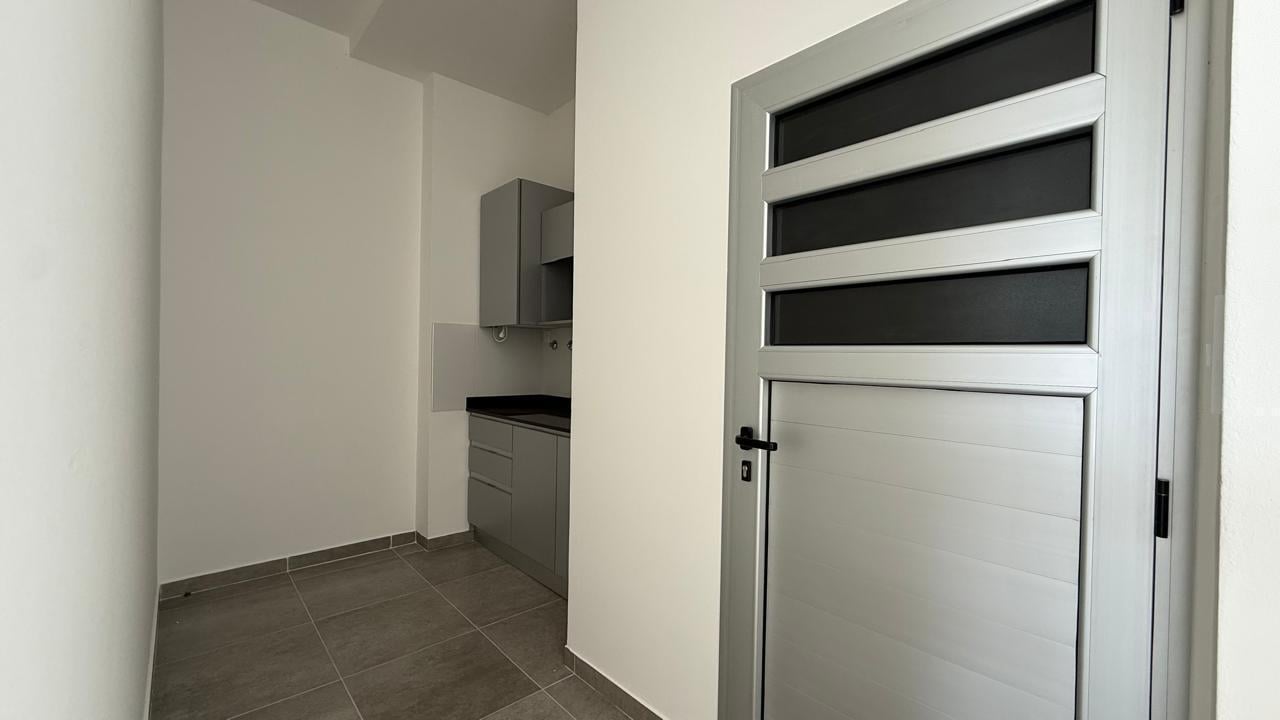 Foto de Alquiler Local en Santa Fe - Zona Puerto, imagen 4