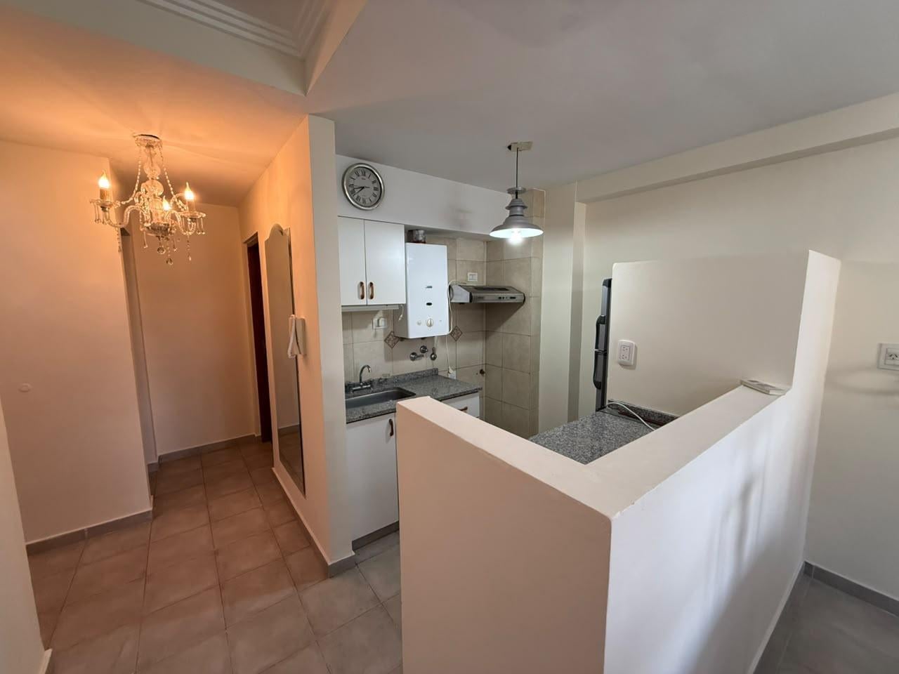 Foto de Alquiler departamento en Santa Fe Capital, frente a plaza España, imagen 2