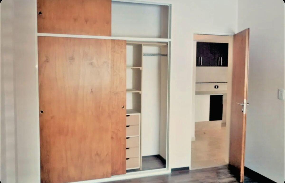 Foto de 65 entre 4 y 5 - Departamento 1 dormitorio. Muy bueno., imagen 4