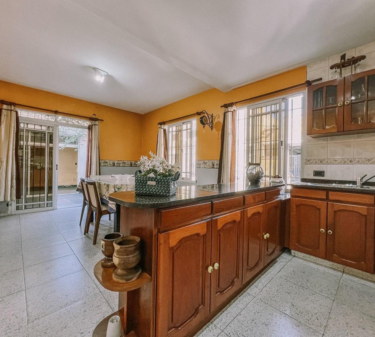 Casa Chalet en Venta en Lanús Oeste, Lanús, G. B. a. Zona Sur 4