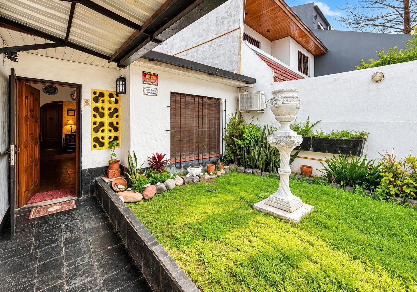 Foto de Casa Chalet en Venta en Lanús Oeste, Lanús, G.B.A. Zona Sur, imagen 4