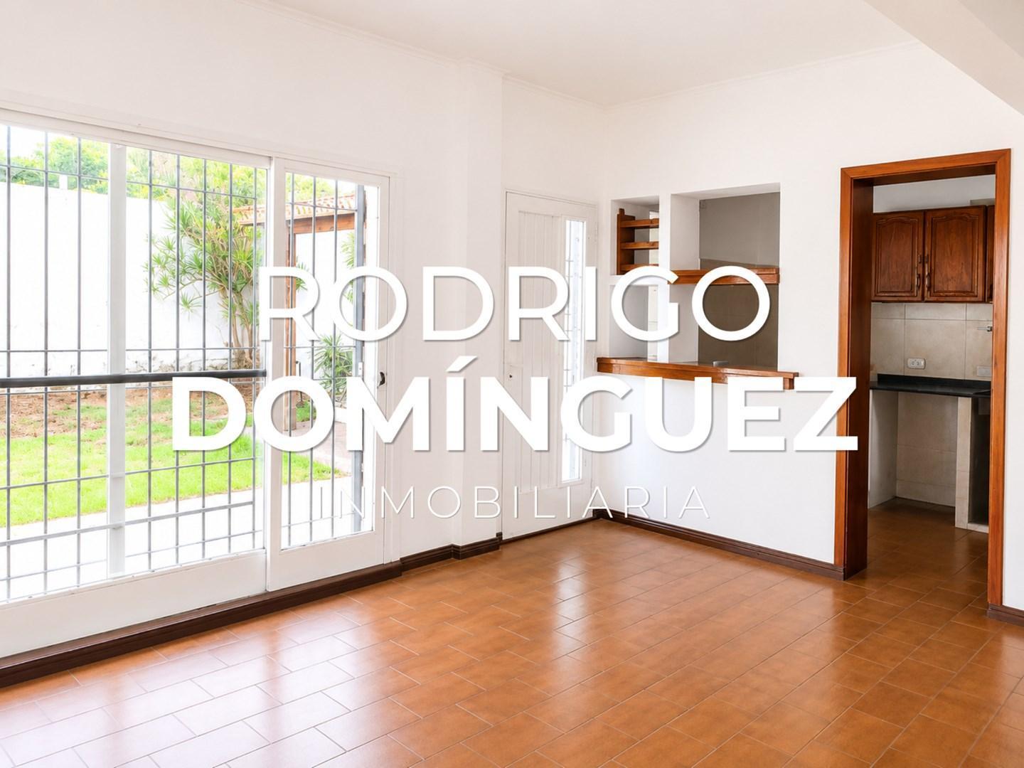 Foto de Casa Chalet en Venta en Banfield Este, Banfield, Lomas de Zamora, imagen 1