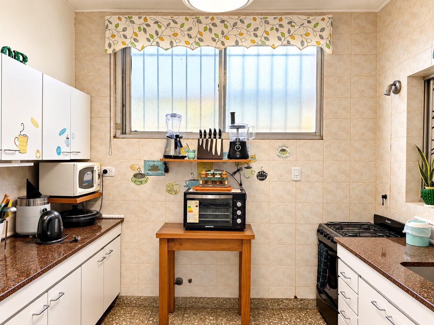 Foto de Casa Chalet en Venta en Lanús Oeste, Lanús, G.B.A. Zona Sur, imagen 2