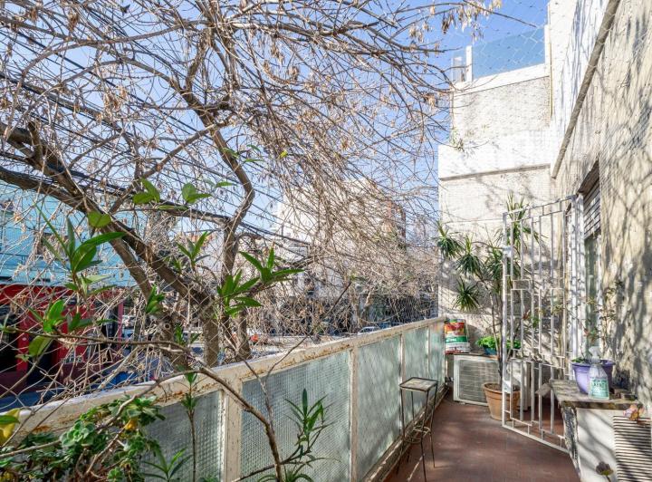 Venta PH. 4 amb con garaje y terraza. Coghlan 4