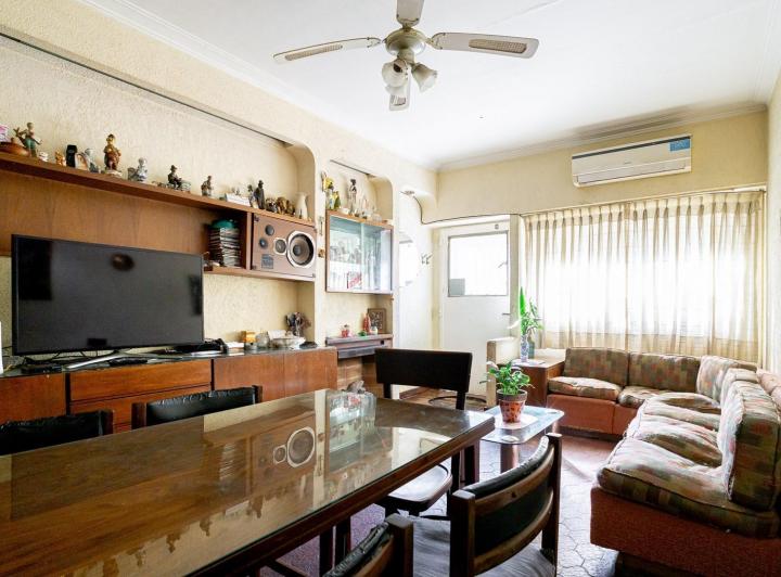 Venta PH. 4 amb con garaje y terraza. Coghlan 5