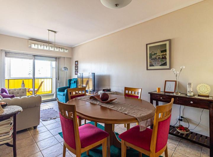 Venta. Semipiso de 4 ambientes. Barracas 5