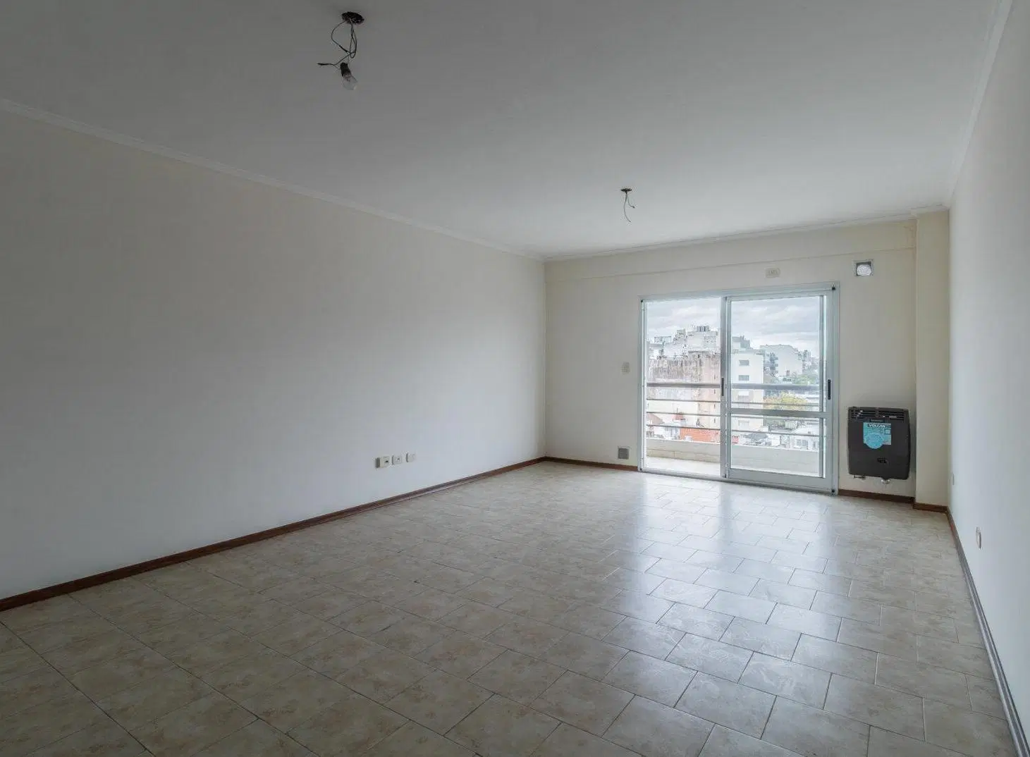 Venta. Monoambiente con balcón. Vélez Sársfield. 4