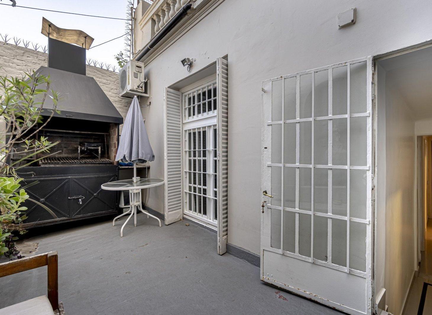 Venta PH reciclado en Palermo con terraza, parrilla, sin expensas