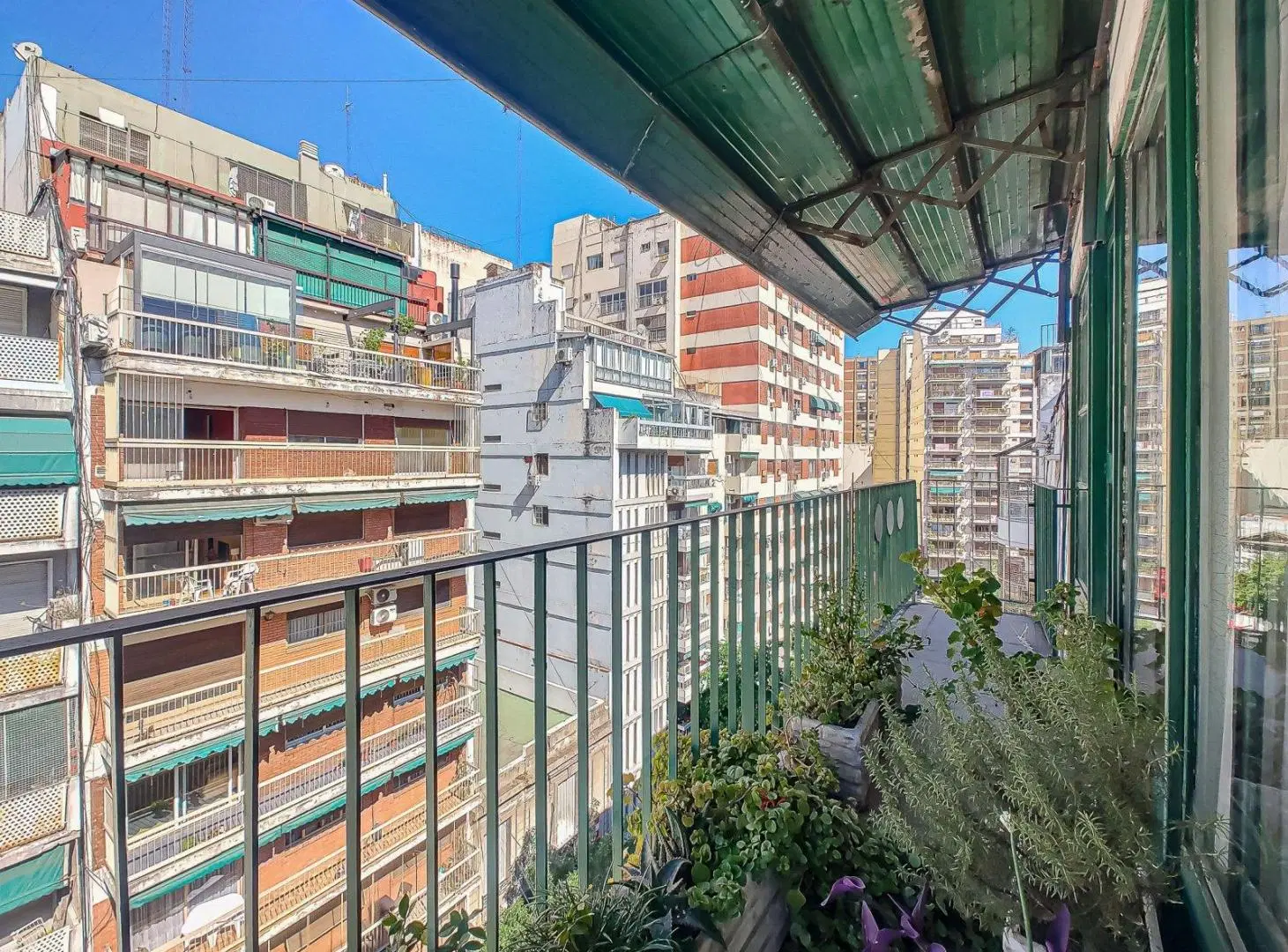 VENTA PISO 4 AMBIENTES CABALLITO 5