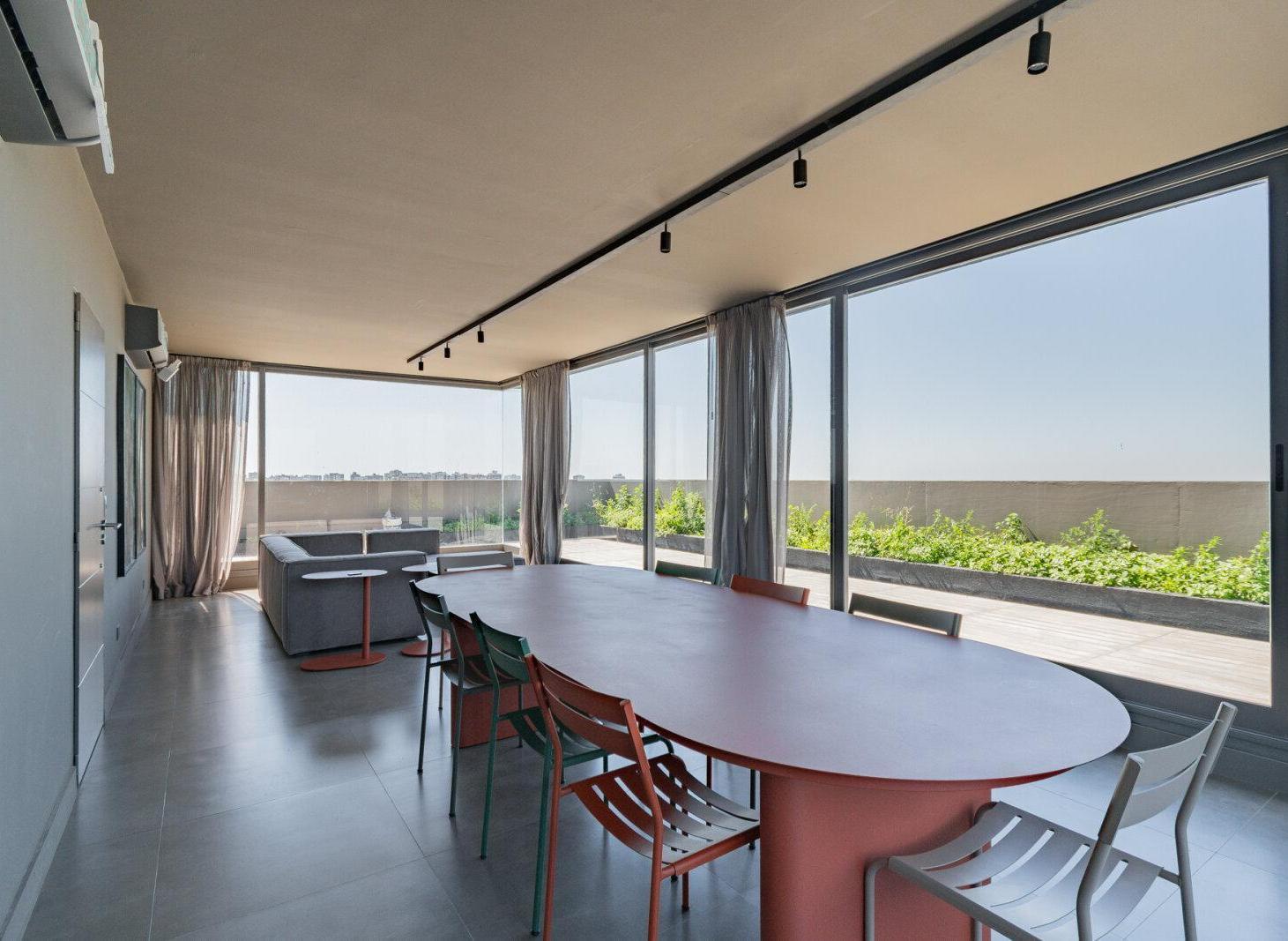Venta 2 Ambientes con toilette y Cochera en Torre – Piso 10 – Olivos