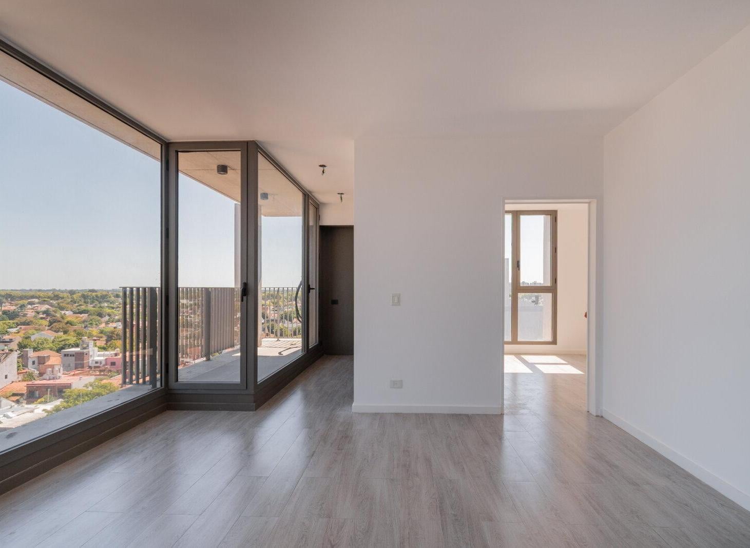 Venta 2 Ambientes con toilette y Cochera en Torre – Piso 10 – Olivos