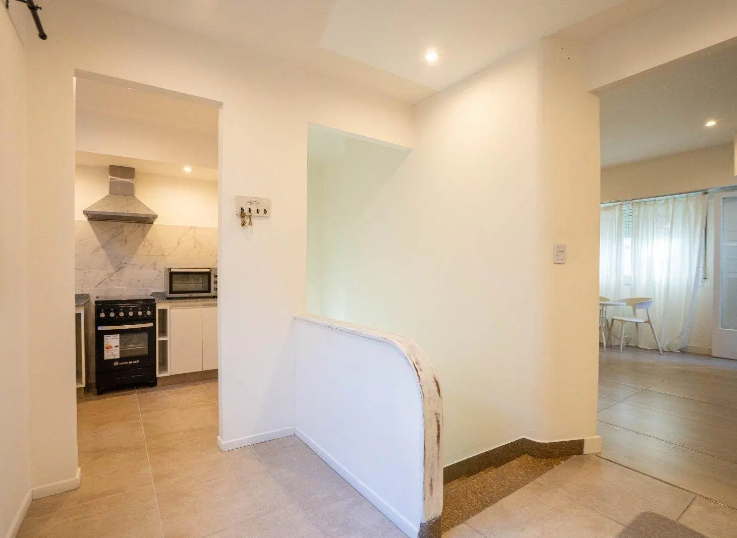 VENTA PH 3 AMBIENTES con dependencia +terraza- Parque Centenario. 5