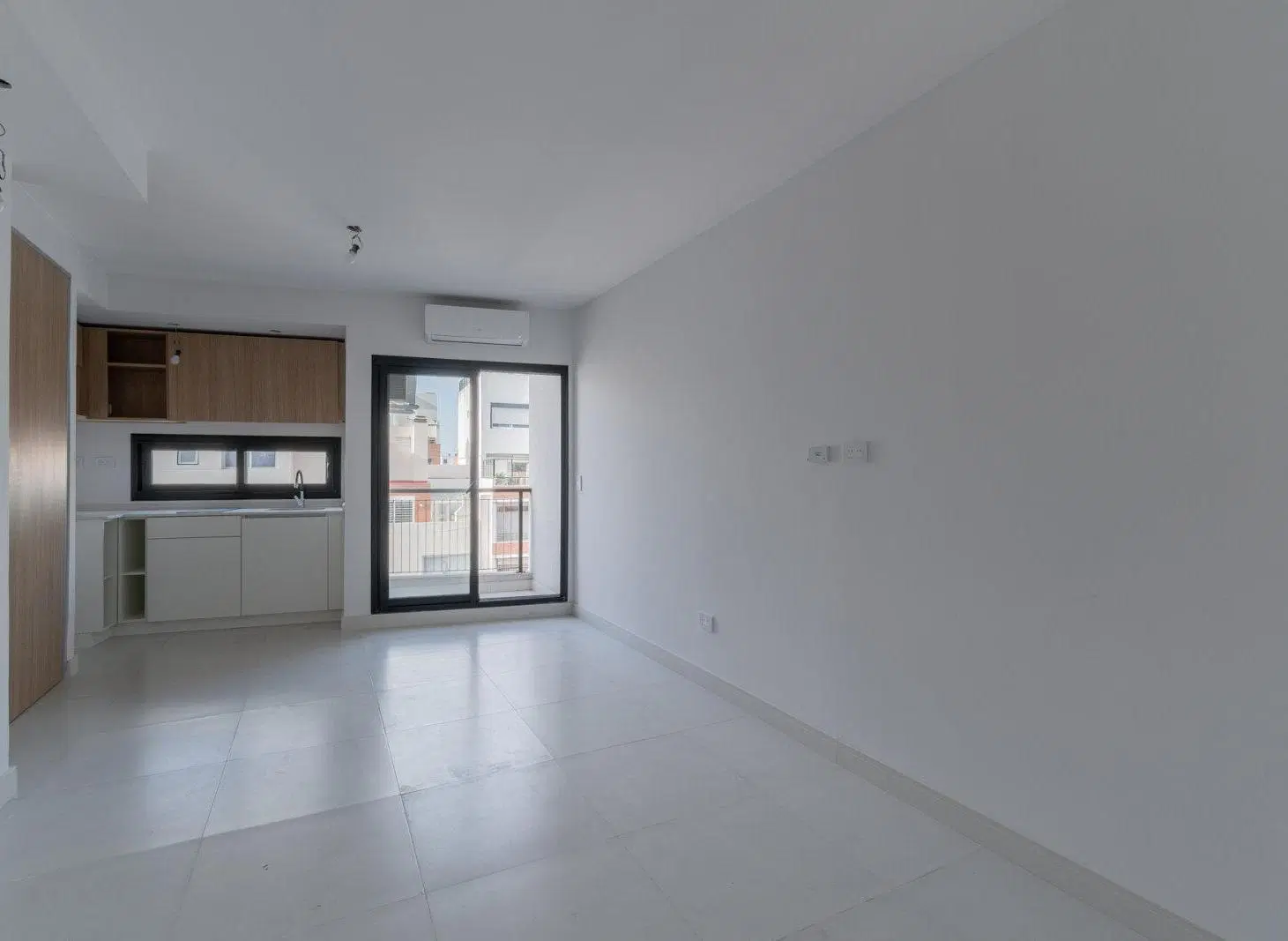 Venta. Monoambiente Balcon a estrenar- Caballito 3